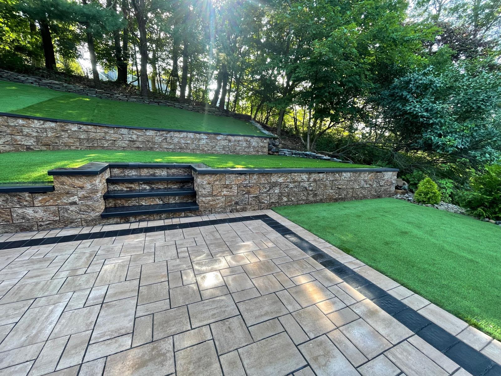Retaining wall detail